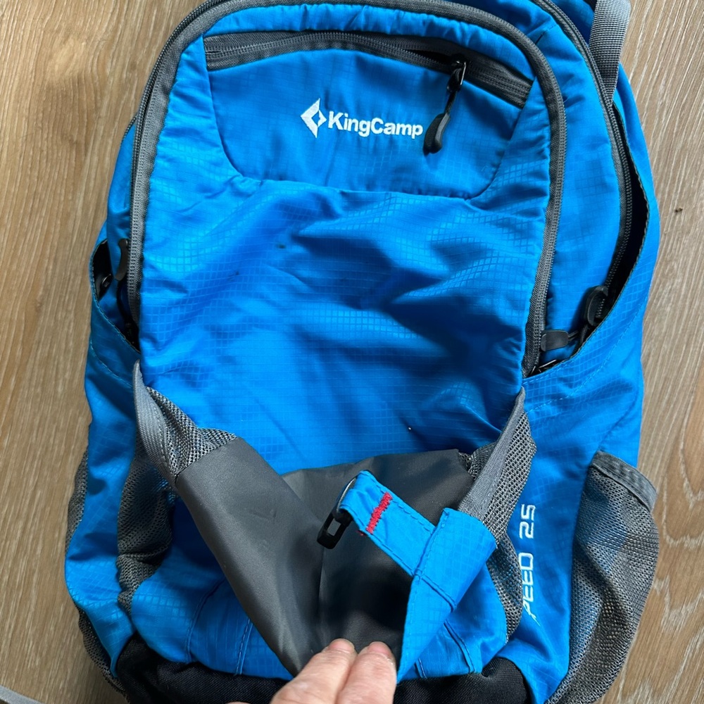 King Camp woman backpack